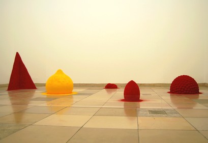 kapoor_html_336e84f2